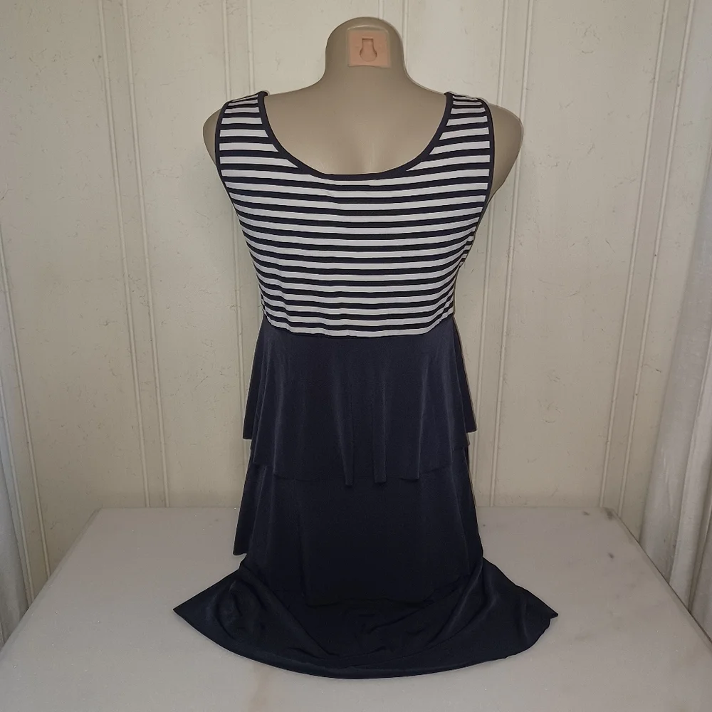 Aa Studio [8] Striped Ruffle Dress (2025) - Picture 3 of 6